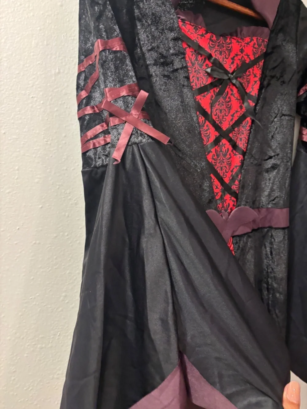 Spooktacular Creations Halloween Girls Royal Vampire Costume Sz XL
